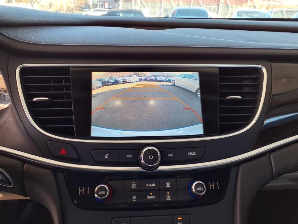 Buick LaCrosse  2017 Buick LaCrosse  2017