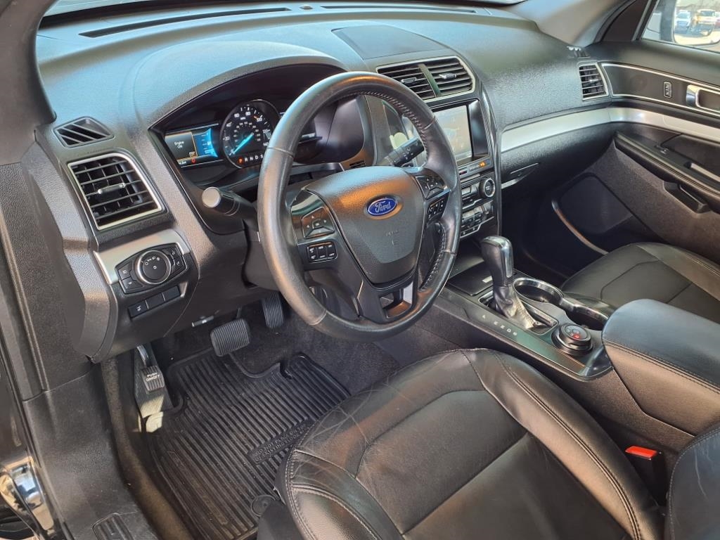 Ford Explorer  2016 Ford Explorer  2016