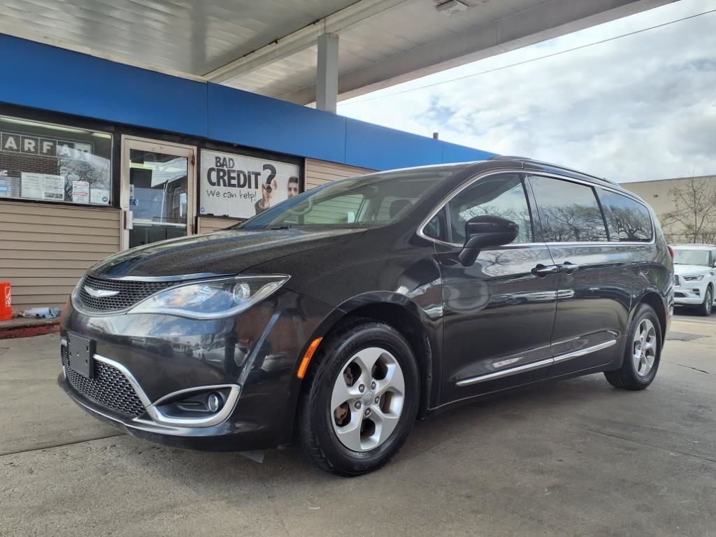 Chrysler Pacifica  2017 Chrysler Pacifica  2017