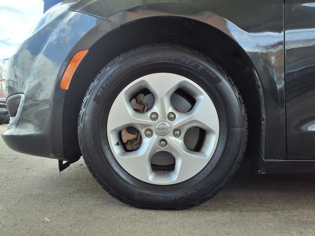 Chrysler Pacifica  2017