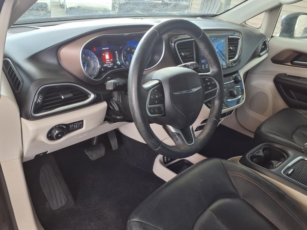 Chrysler Pacifica  2017