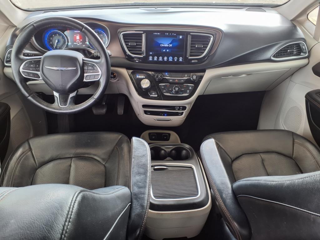 Chrysler Pacifica  2017
