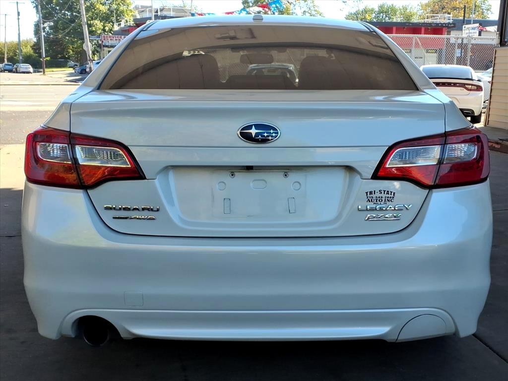 Subaru Legacy  2015