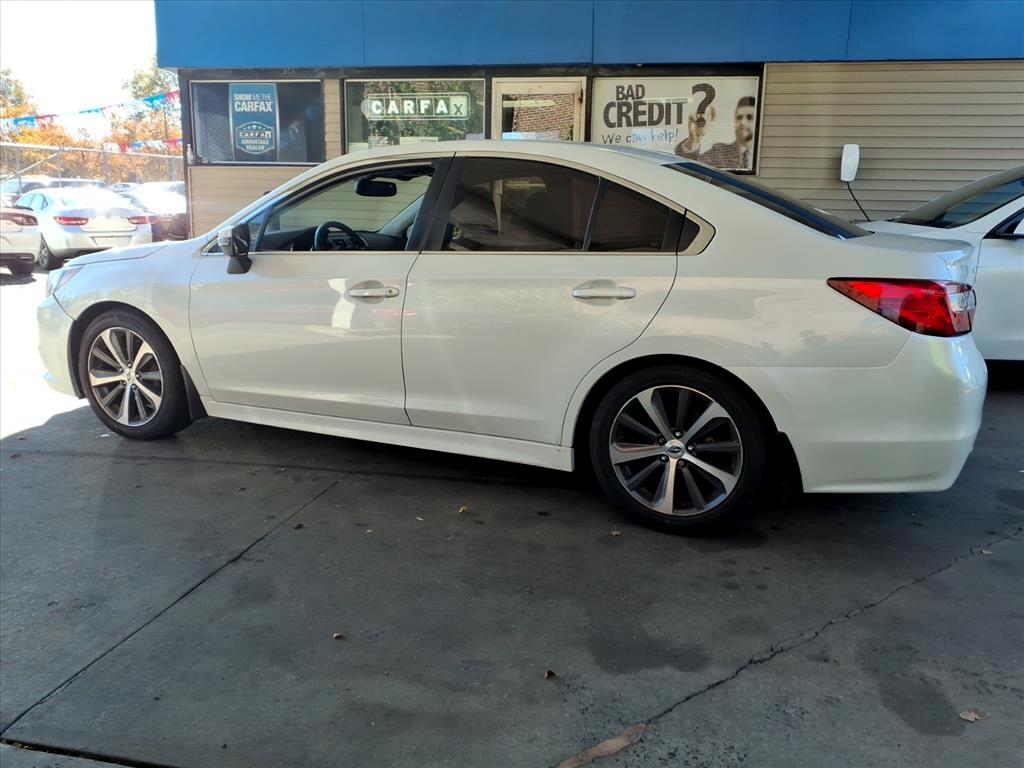 Subaru Legacy  2015