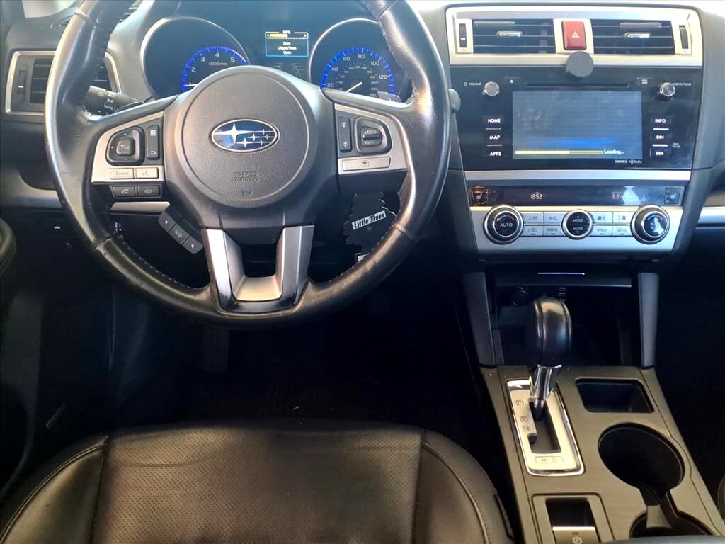 Subaru Legacy  2015