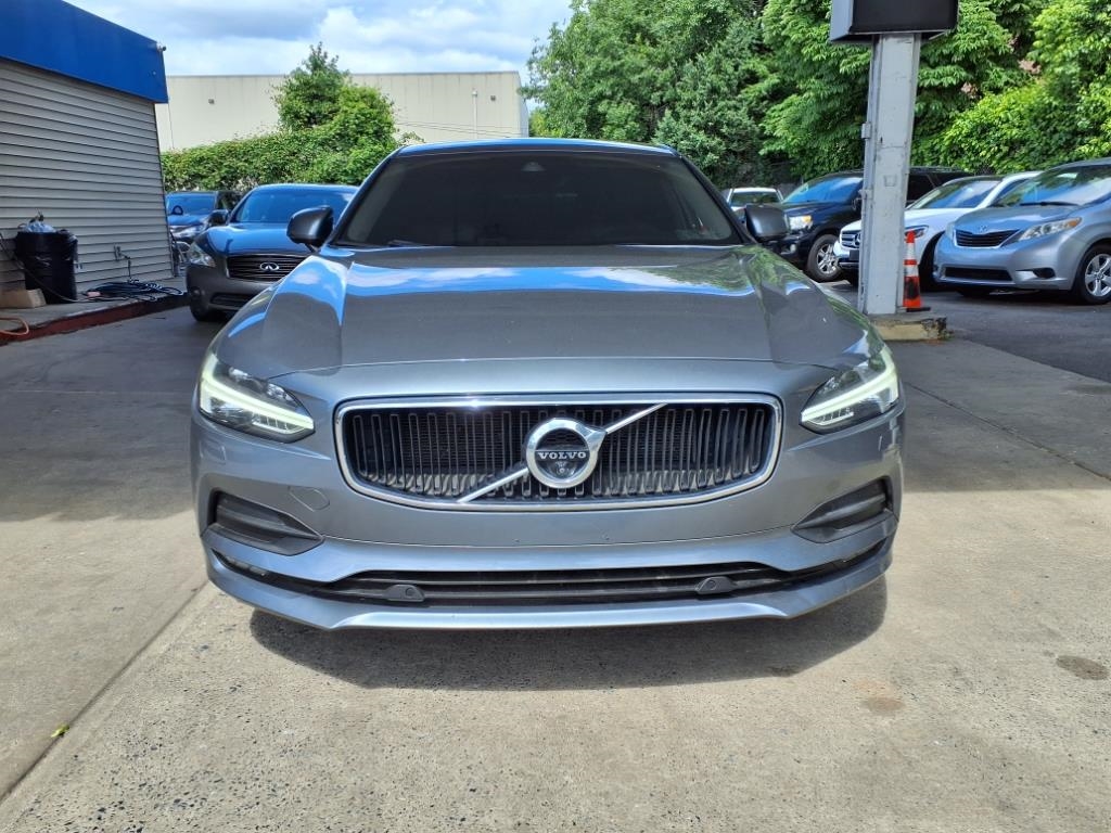 Volvo S90  2018