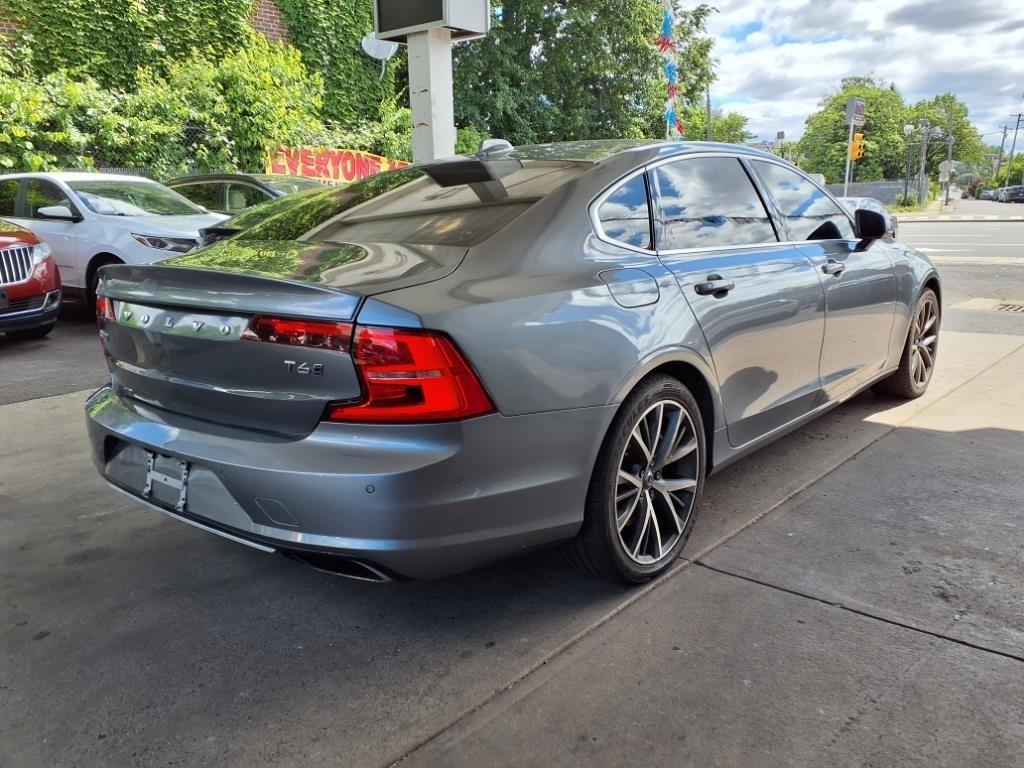 Volvo S90  2018