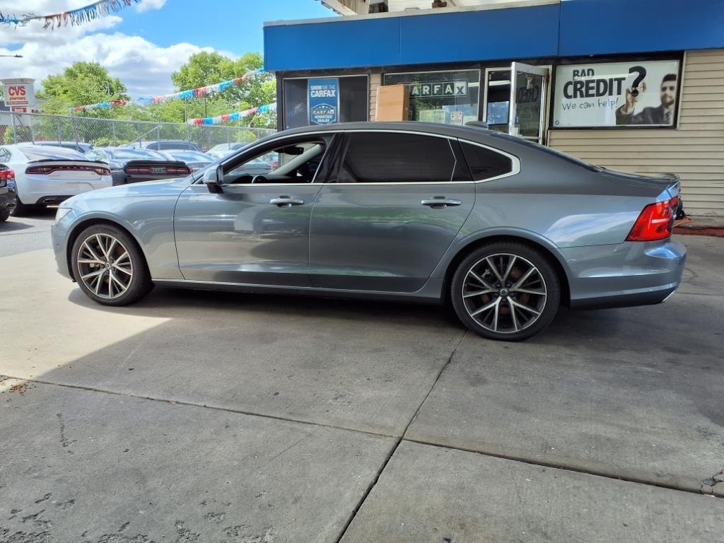 Volvo S90  2018