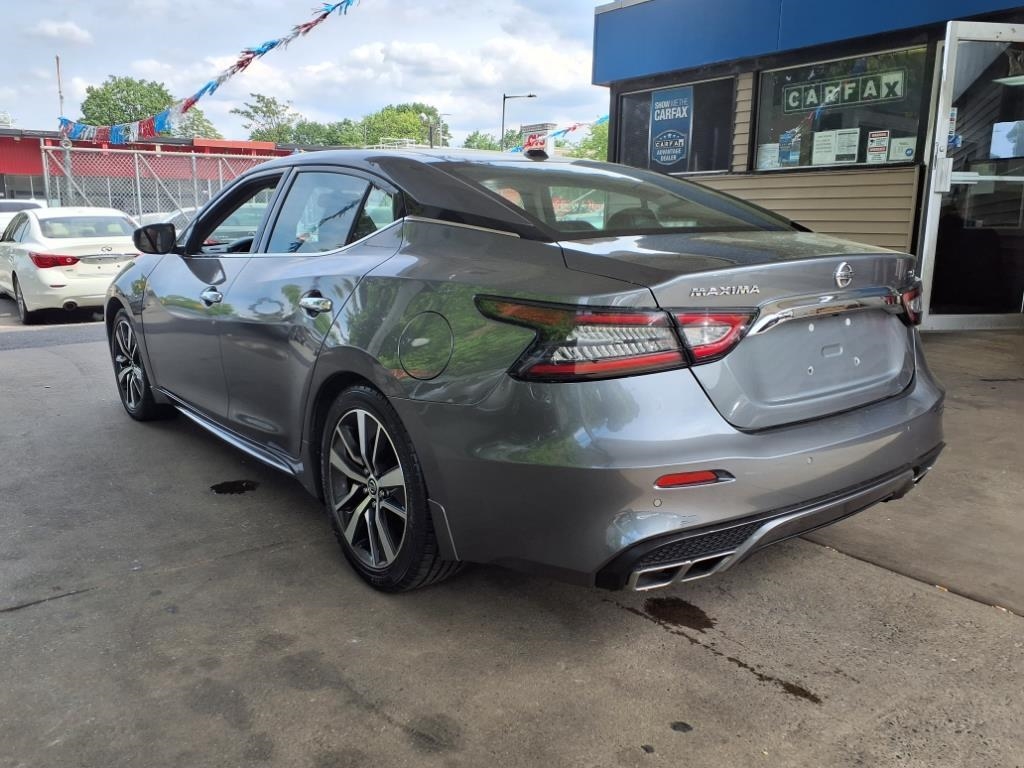 Nissan Maxima  2019