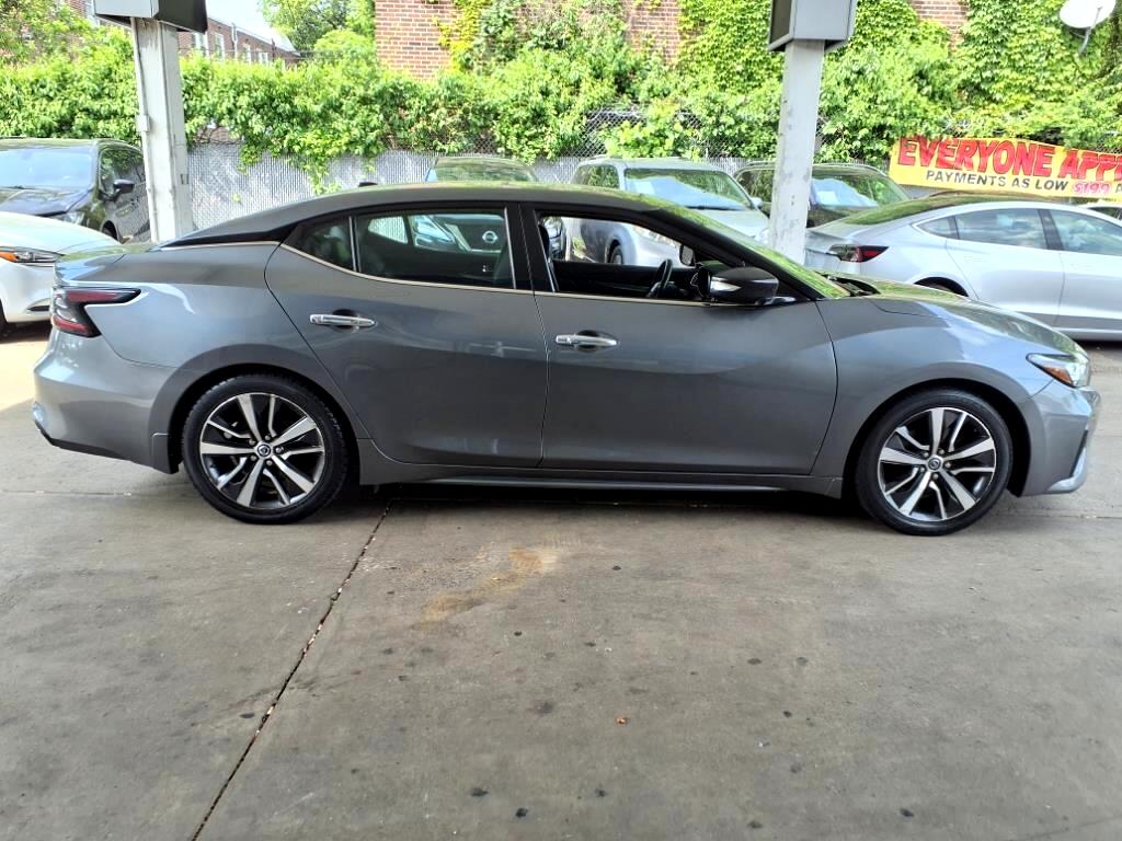 Nissan Maxima  2019