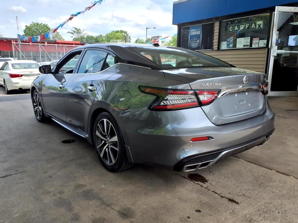 Nissan Maxima  2019