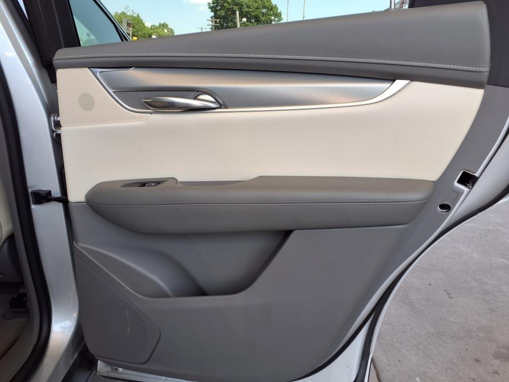 Cadillac XT5  2017