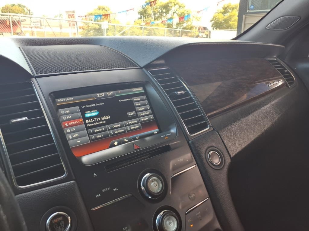 Ford Taurus  2015 Ford Taurus  2015