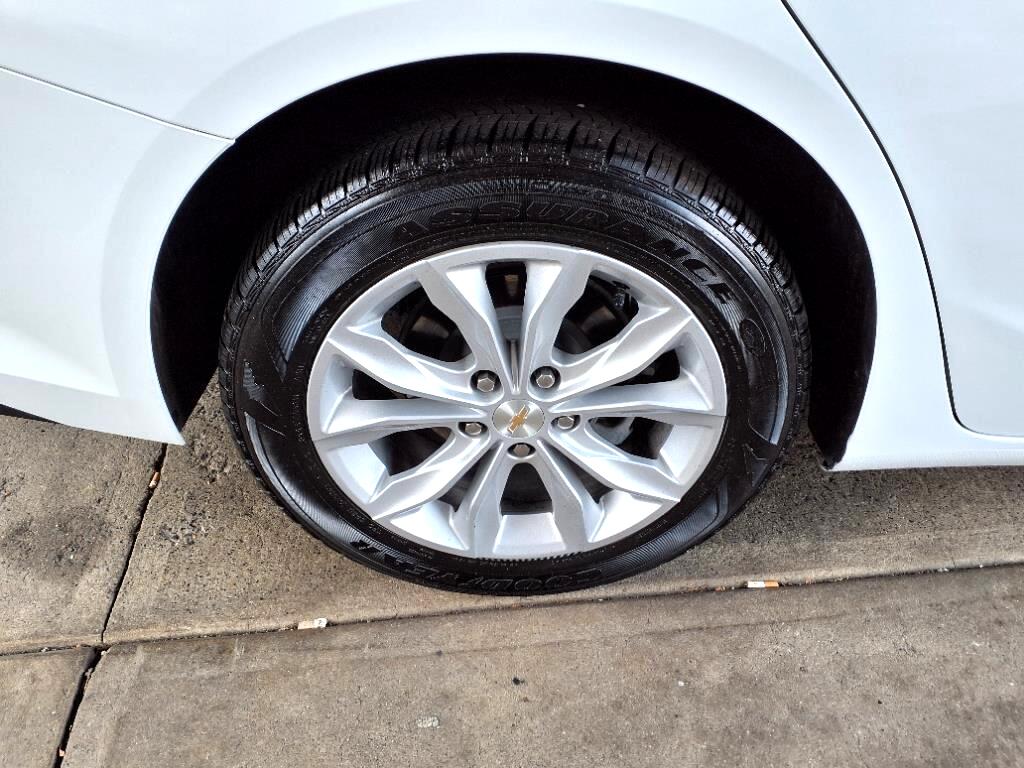 Chevrolet Malibu  2025