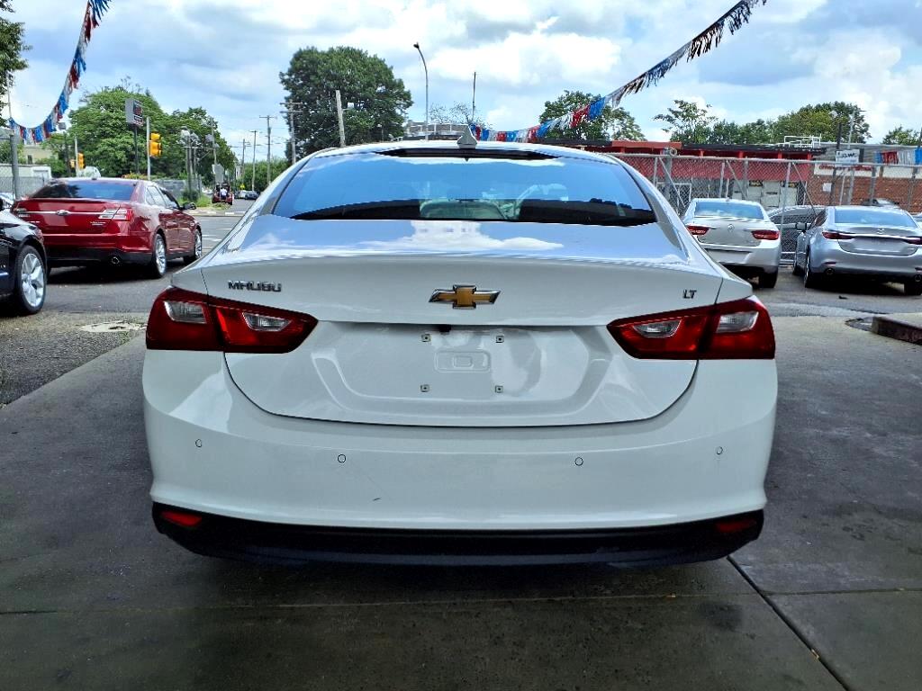 Chevrolet Malibu  2025