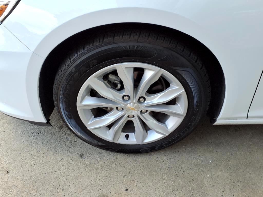 Chevrolet Malibu  2025