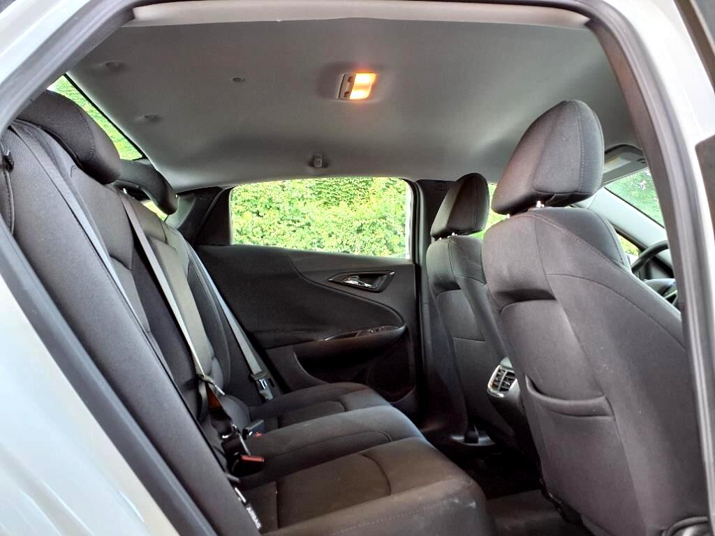 Chevrolet Malibu  2025