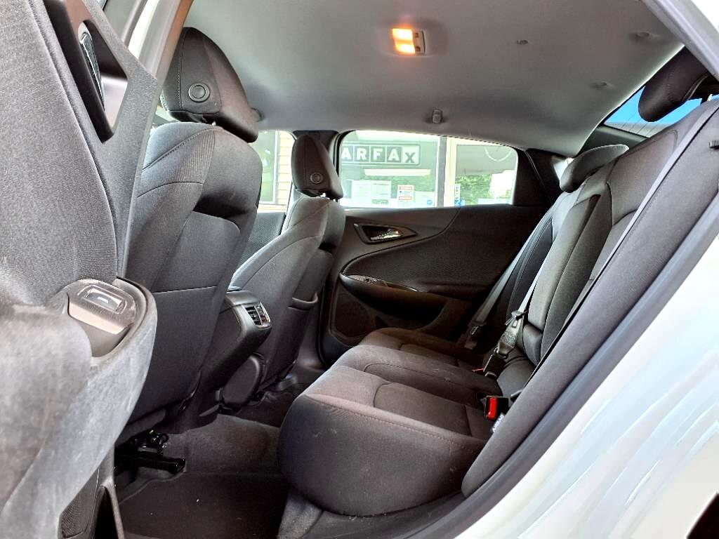 Chevrolet Malibu  2025