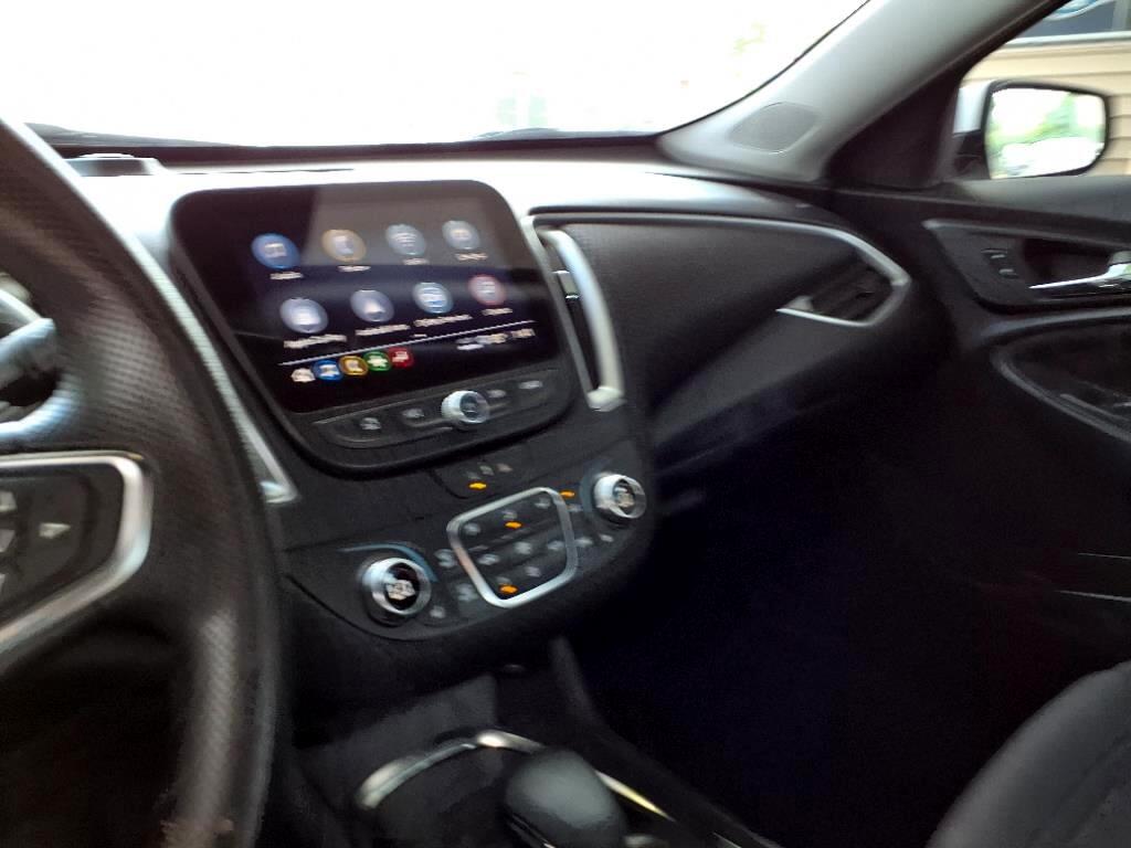 Chevrolet Malibu  2025