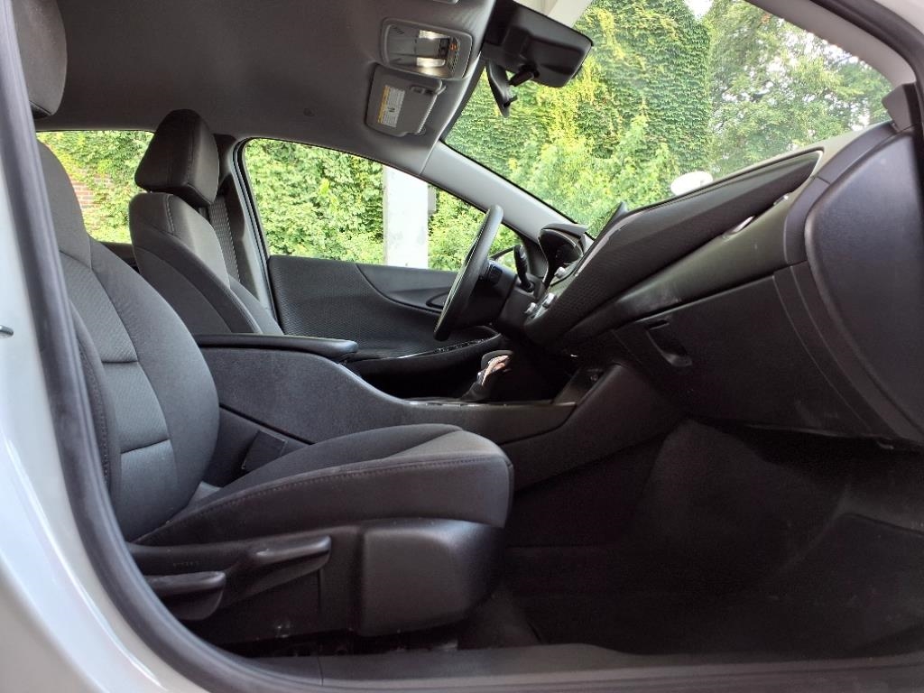 Chevrolet Malibu  2025