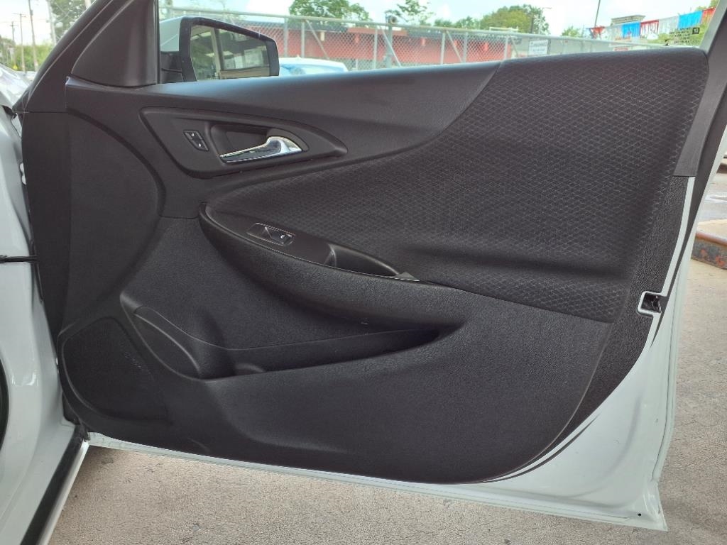 Chevrolet Malibu  2025