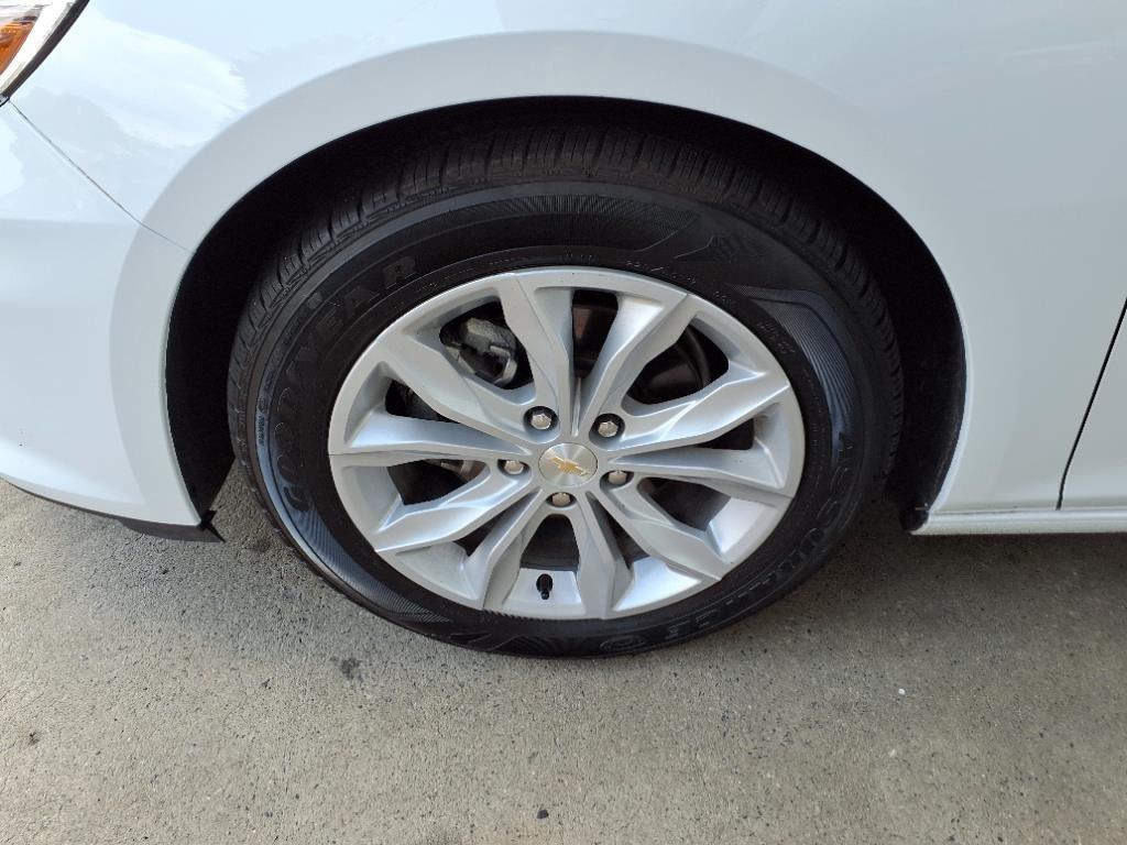 Chevrolet Malibu  2025