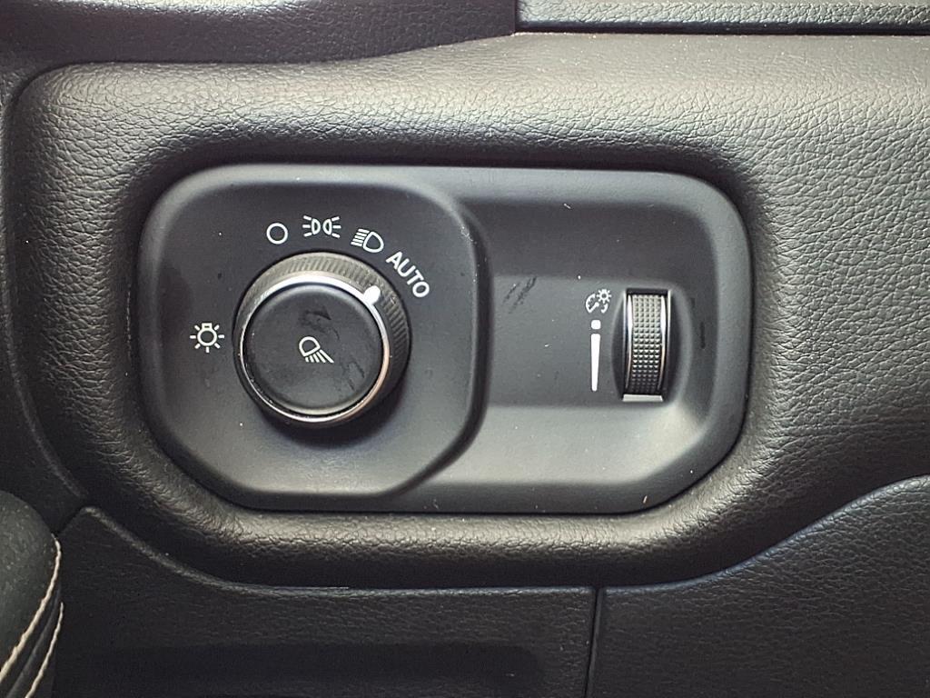 RAM 1500  2024