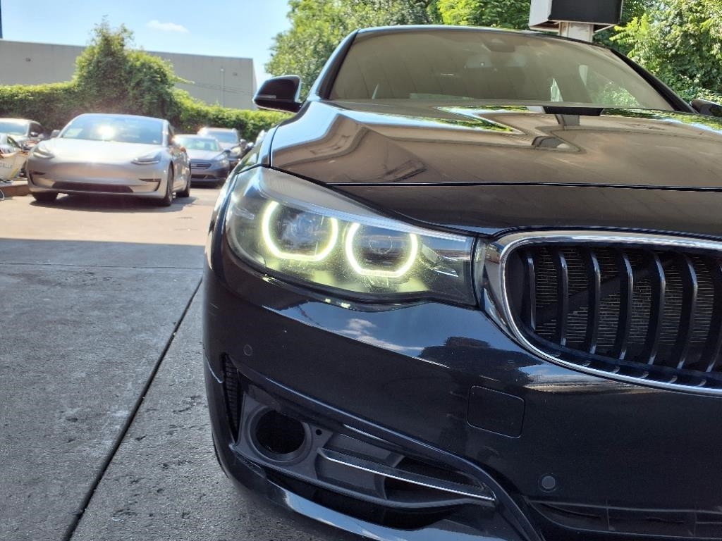 BMW 3 Series  2018 BMW 3 Series  2018