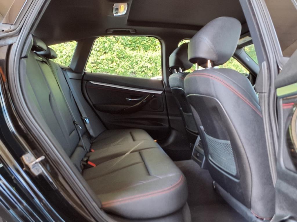 BMW 3 Series  2018