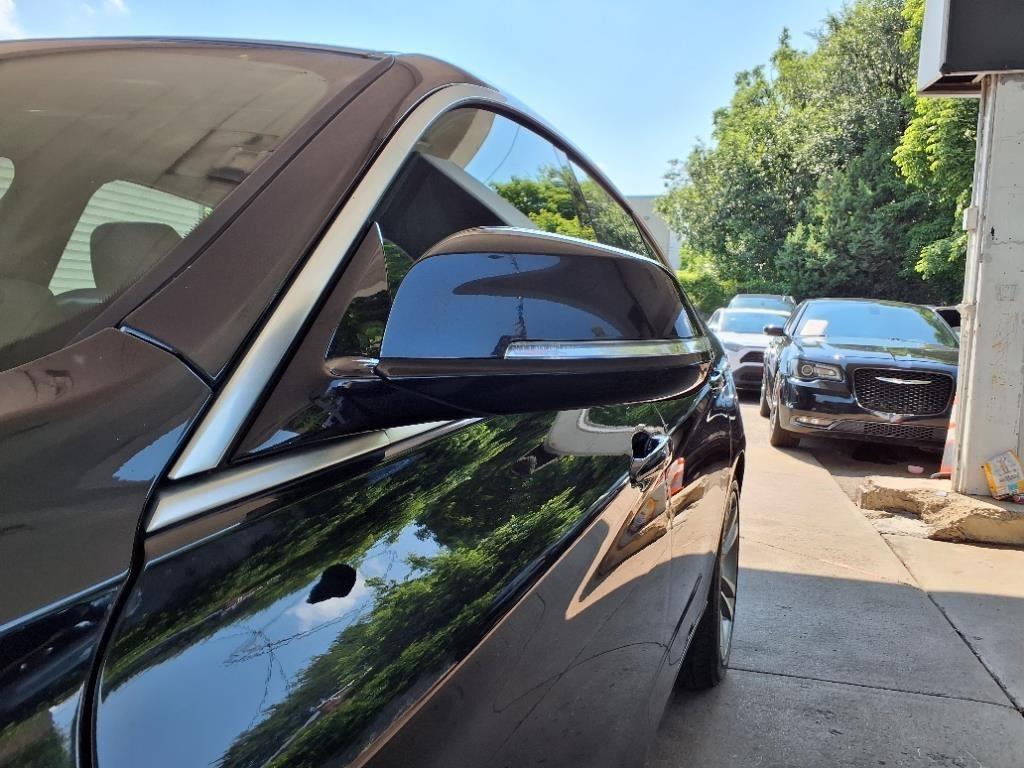 BMW 3 Series  2018