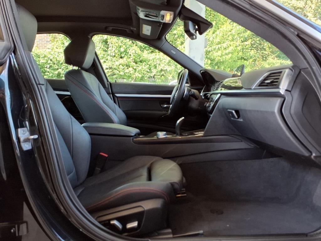 BMW 3 Series  2018