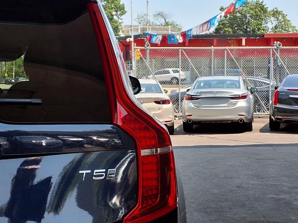 Volvo XC90  2016 Volvo XC90  2016