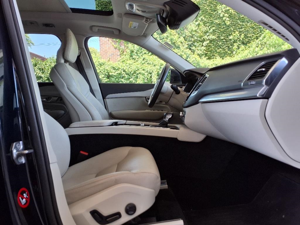 Volvo XC90  2016 Volvo XC90  2016