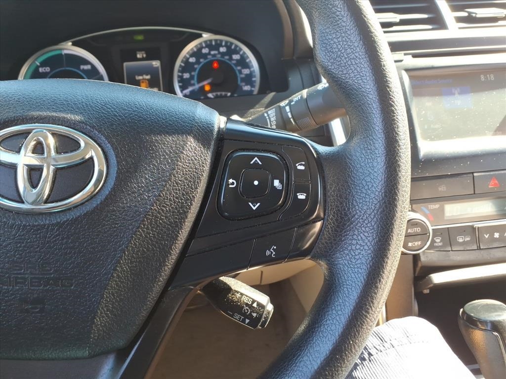 Toyota Camry Hybrid  2016