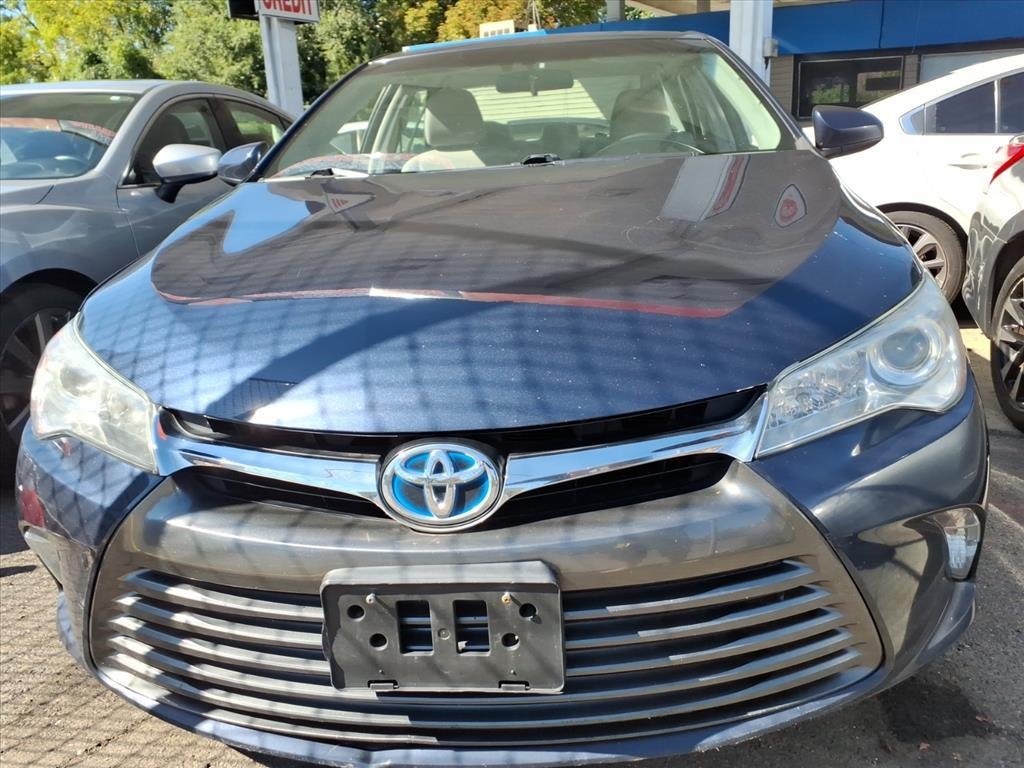 Toyota Camry Hybrid  2016