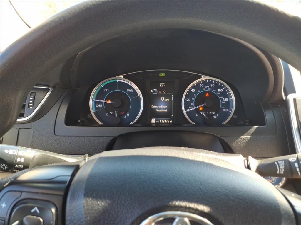 Toyota Camry Hybrid  2016