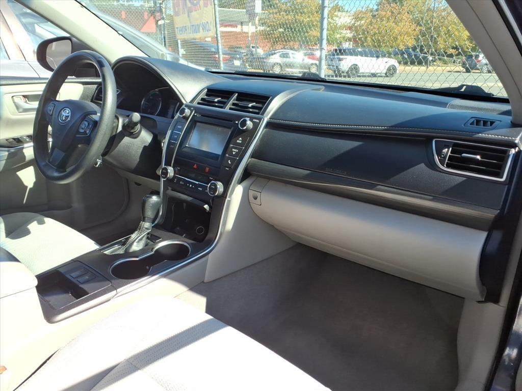 Toyota Camry Hybrid  2016