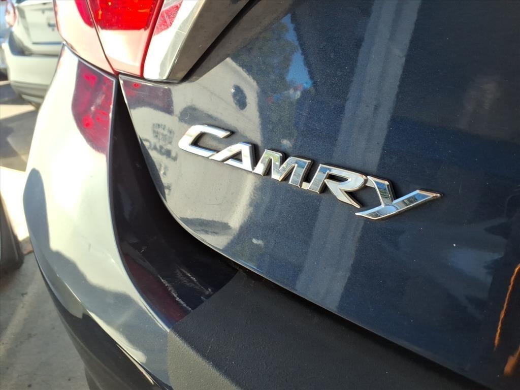 Toyota Camry Hybrid  2016