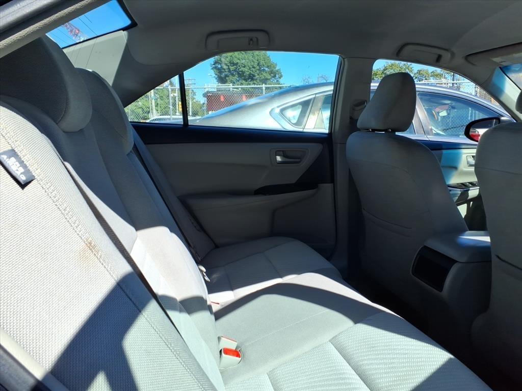 Toyota Camry Hybrid  2016