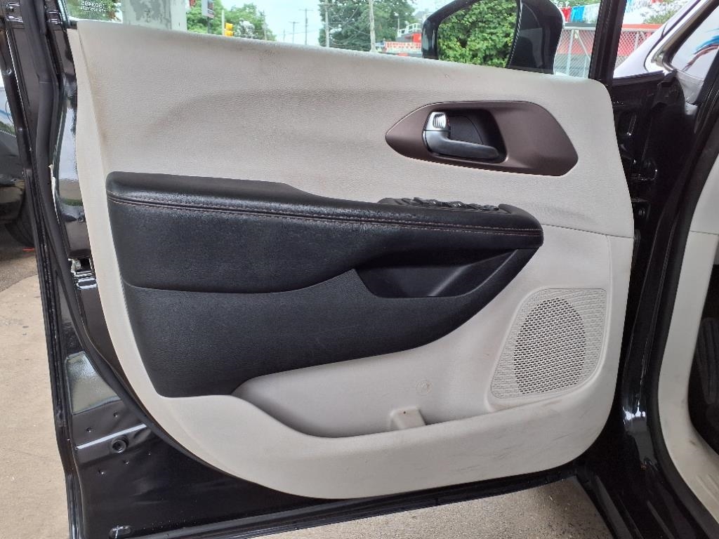 Chrysler Pacifica  2019