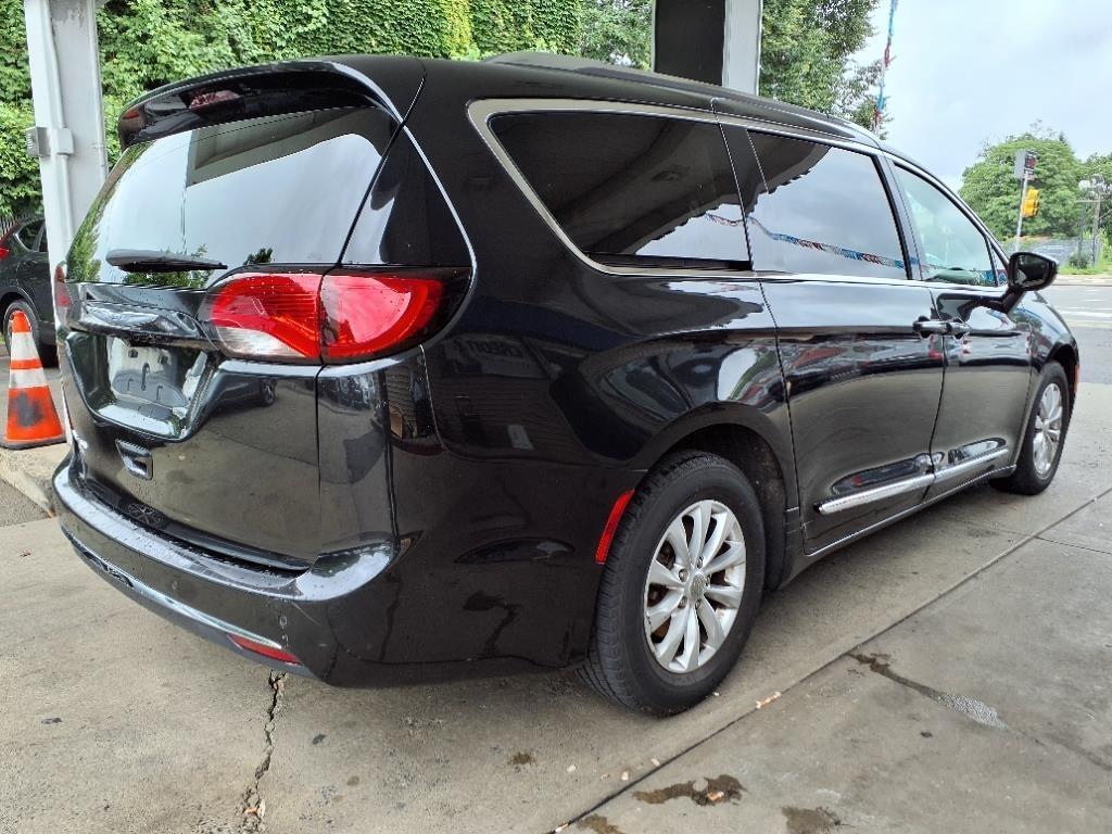 Chrysler Pacifica  2019