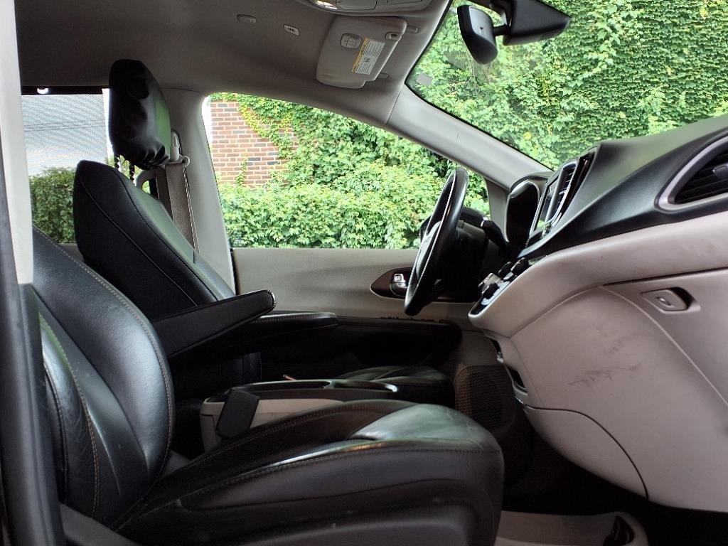 Chrysler Pacifica  2019