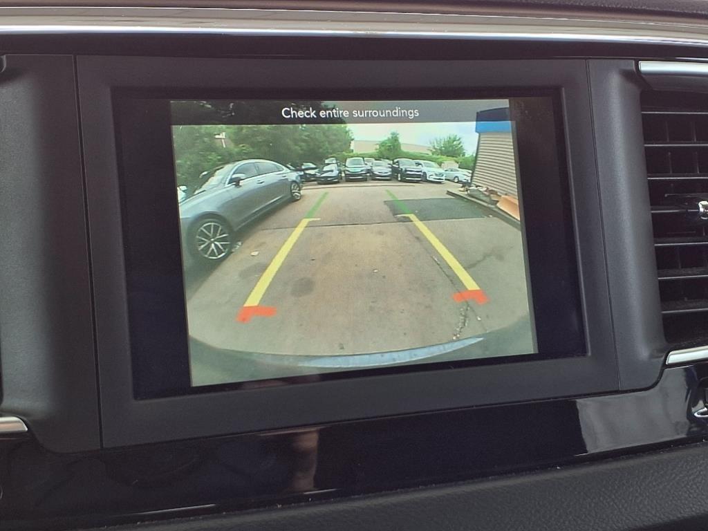 Chrysler Pacifica  2019