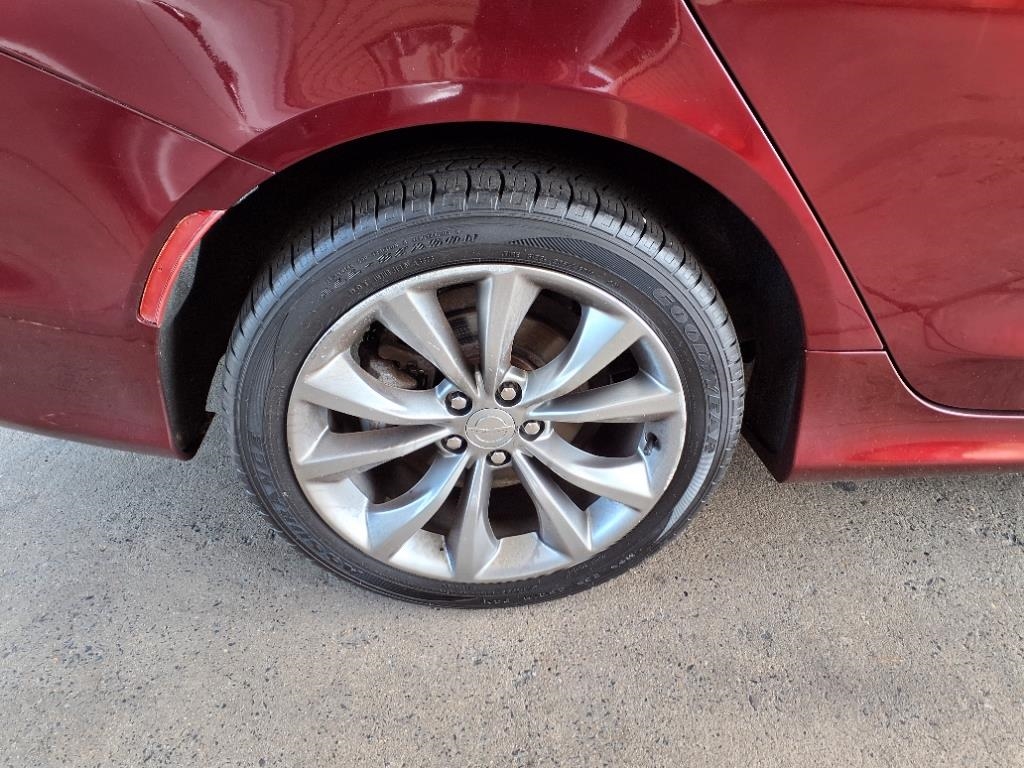 Chrysler 200  2016 Chrysler 200  2016