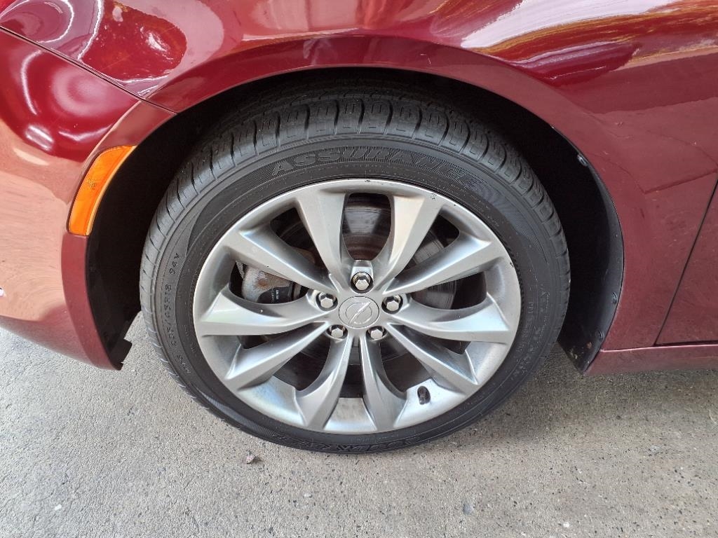 Chrysler 200  2016 Chrysler 200  2016