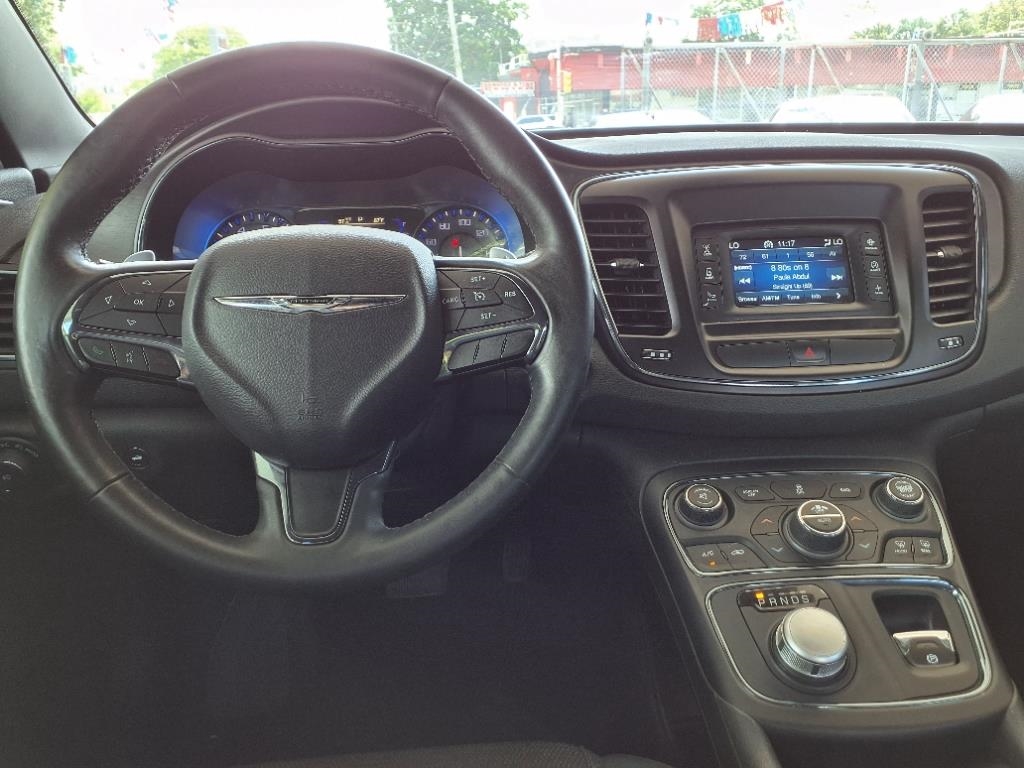 Chrysler 200  2016 Chrysler 200  2016
