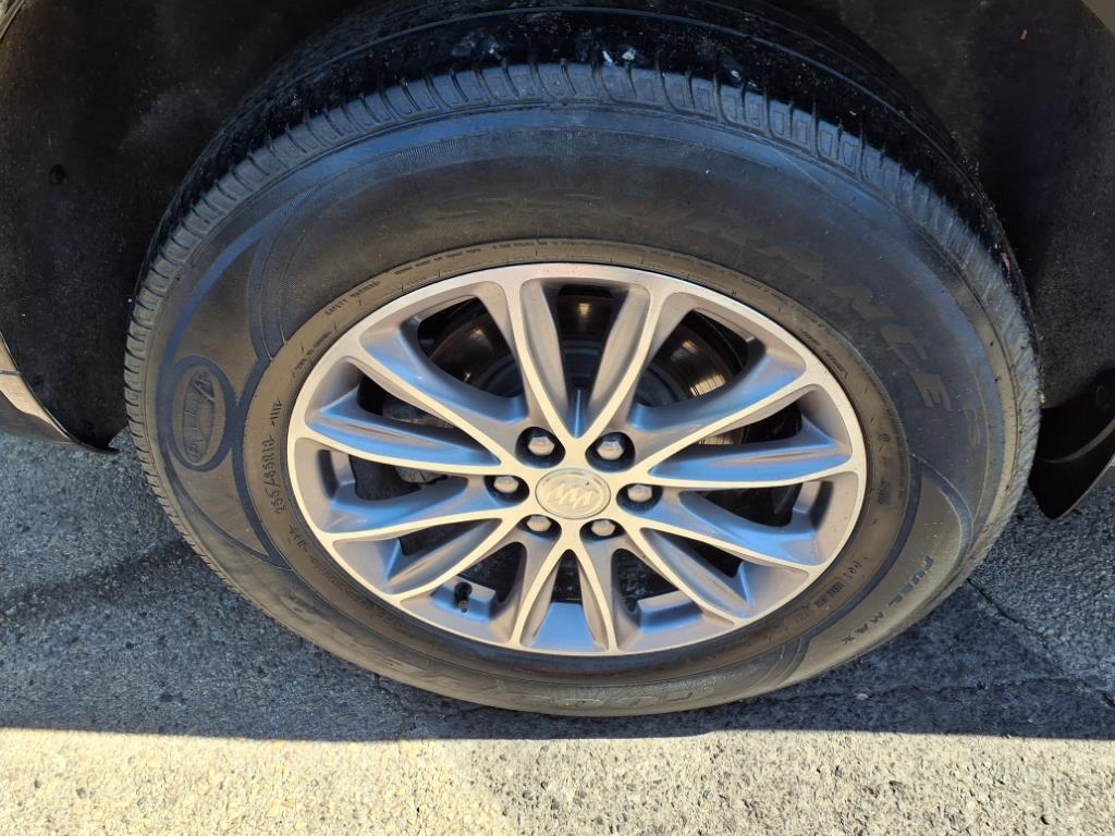 Buick Enclave  2022 Buick Enclave  2022