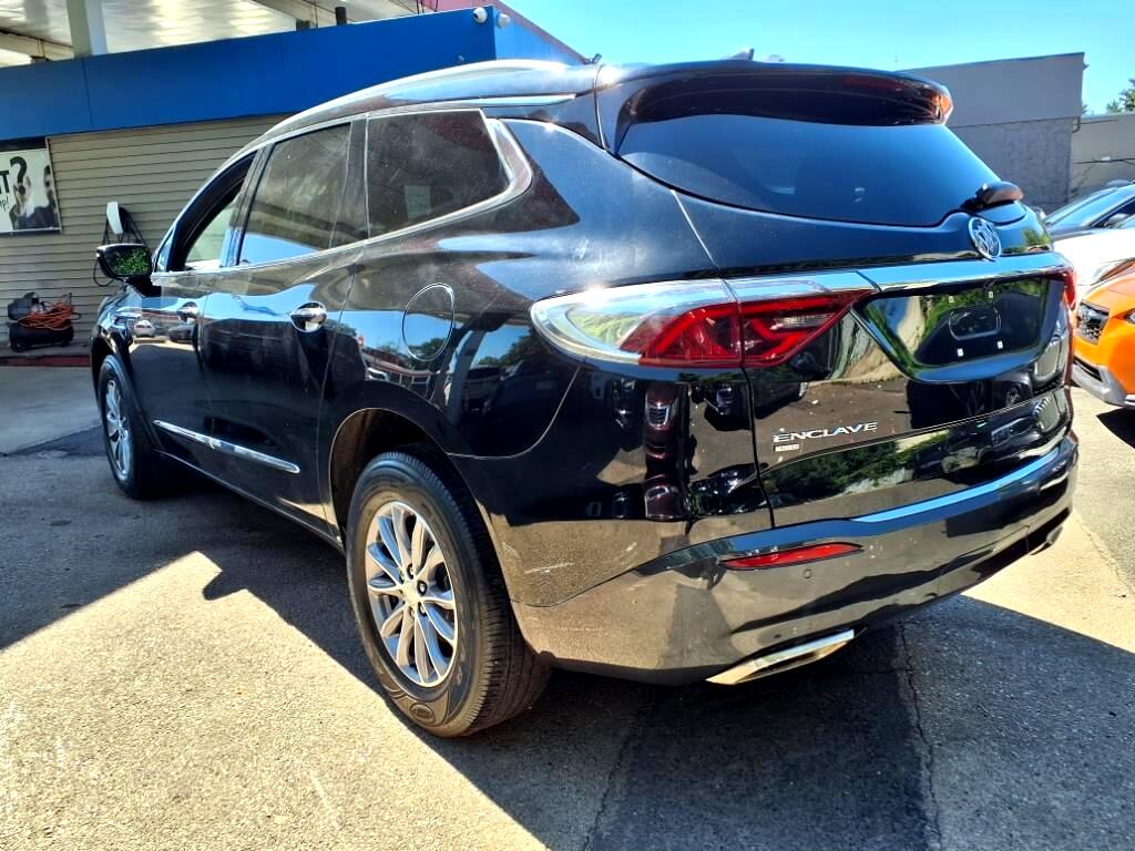 Buick Enclave  2022