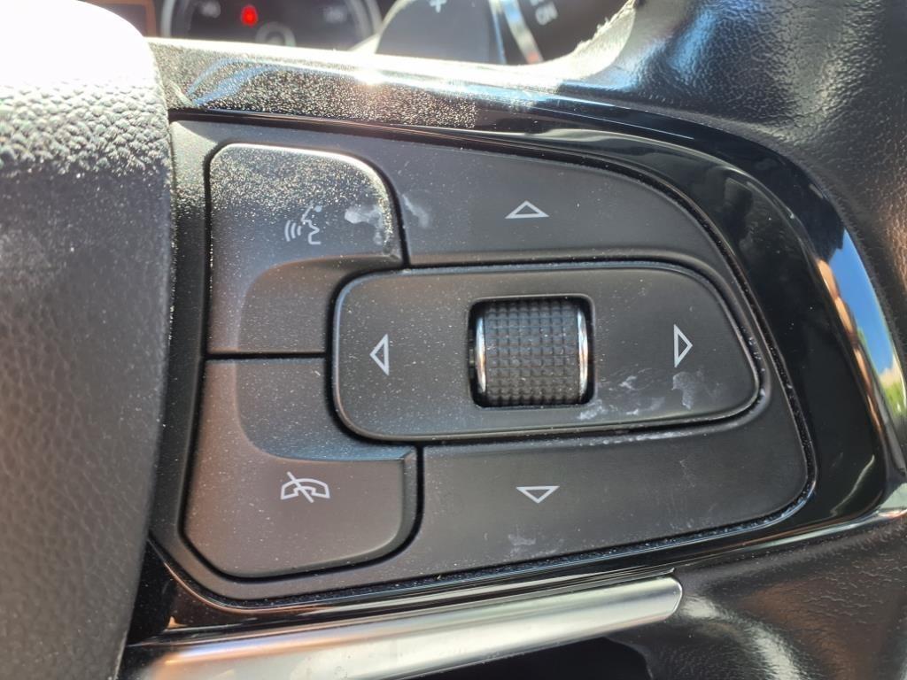 Buick Enclave  2022