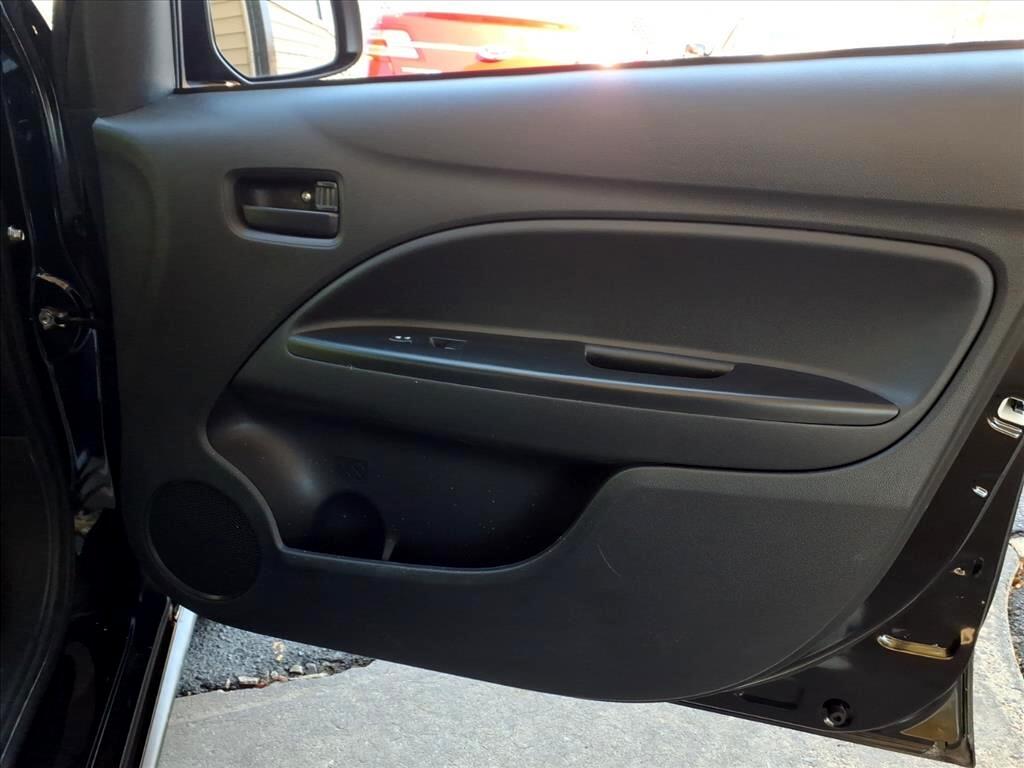 Mitsubishi Mirage  2024